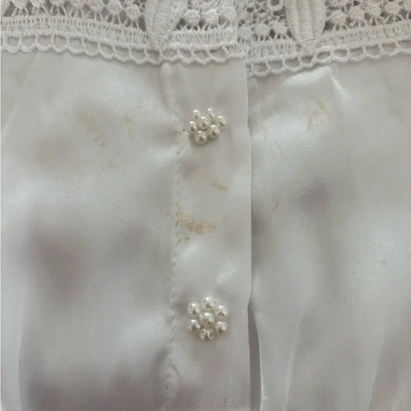 2PC 80s ROMANTIC PENIOR SET WHITE SATIN BUTTERFLY DESIGN LACE GOWN & ROBE SZ M - Picture 14 of 16